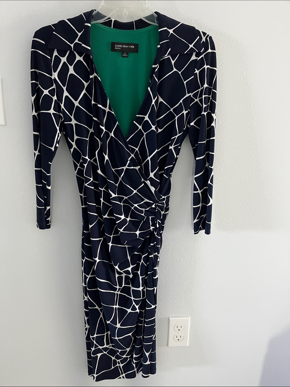 Jones New York Navy & White Long-Sleeve Dress